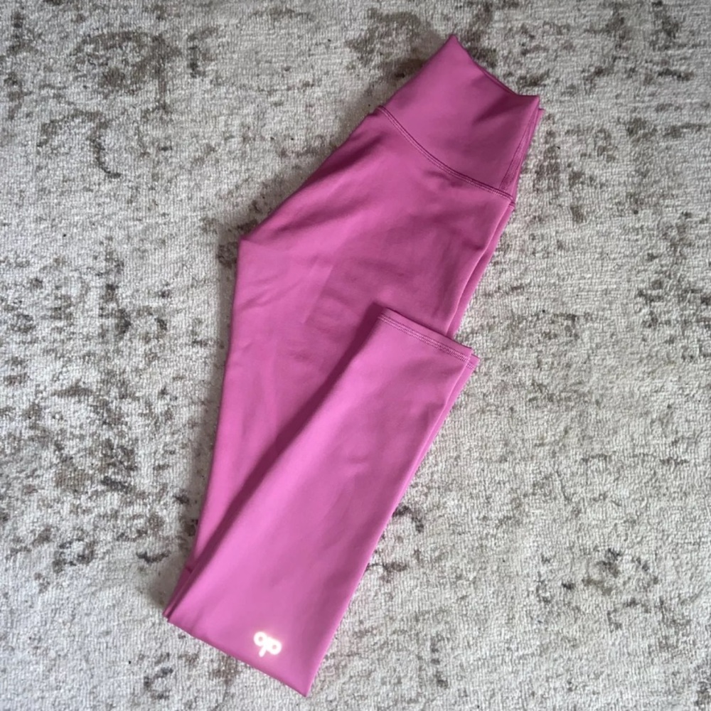 Alo Yoga Paradise Pink High Waist Airlift Legging